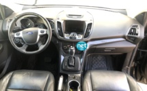 2015 Ford Escape Titanium, full option, panoramic sunroof, 4 Cylinders  ( A VENDRE )