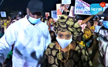 Méga Meeting à Kaolack:  l'entrée spectaculaire de Me Nafissatou D. CISSE accompagné d'une foule immense