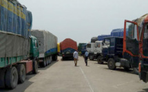 Le Mali sous embargo: Bloqués, 600 camions de marchandises en souffrance aux frontières