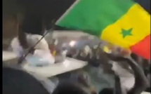 Tentative de sabotage de sa visite à l’UCAD : La voiture d'Ousmane Sonko caillassée