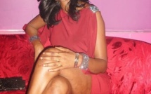 L'actrice de Dinama Nekh Maimouna Anne dévoile ses jambes!﻿