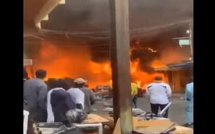 Urgent / Incendie ravageur dans le centre-ville : le marché « Salle de vente » parti en fumée