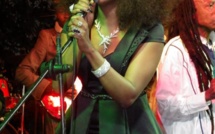 Lancement de son album  "Li ma done" : Adiouza met le feu à l’Institut français