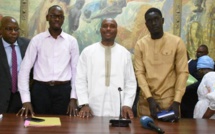 Mairie de Dakar : Barthélémy Dias a procédé hier à une cérémonie de remise de bourses aux étudiants spécialisés en médecine