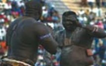 Vidéo: Abdoulaye Ndiaye envoie Khadim Ndiaye à la retraite forcée