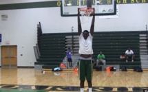 Vidéo-Le basket, c'est plus simple quand on mesure 2,26 mètres : Tacko Fall en route vers le NBA