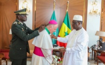 Nonce apostolique, envoyé permanent du pontife romain fait ses adieux au Président Macky Sall : il a été élevé commandeur dans l'ordre national du Lion