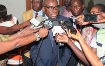 Le ministère de la Justice dément l’isolement de Karim Wade, ses conseils persistent et signent