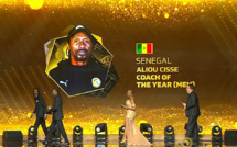 Aliou Cissé décroche le Prix du Meilleur Entraîneur de l’Année  #CAFAwards2022
