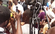 Légère hausse de tension à l’arrivée de Amadou Ba : Quand son bureau de vote envahi par la presse énerve l’opposition
