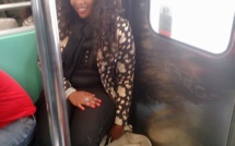 Fatou Abdou Ndiaye de la Sen Tv dans le métro parisien 