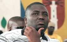 Bamba Fall et les dames du groupe Whatsapp «Kaay Maa Deylaa»