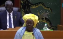Assemblée nationale : Woré Sarr prend la défense des charretiers, des vendeurs de friperie et des conducteurs de Thiak-thiak
