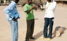 Enfin la vidéo de "interro" de Gélongal ! Regardez