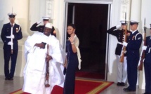 Yaya Jammeh s'octroie le titre de 'Babili Mansa' (le Roi qui défie les rivières)   