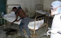 Vidéo: La potion magique de Serigne Sidy Makhtar Mbacké pour éviter le virus Ebola. Regardez