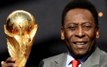 Brésil: Les proches de Pelé à son chevet à l'hôpital