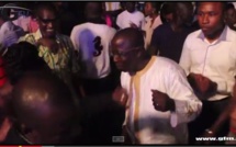 Vidéo : You fait danser Alassane Samba Diop