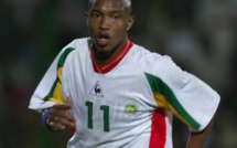 Levée de fonds : Après le boubou de You, un maillot de El Hadji Diouf vendu à 5 millions de francs Cfa