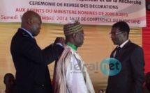 Vidéos+Photos: La cérémonie de remise des décorations de 47 agents du ministère nomines de 2006 à 2013