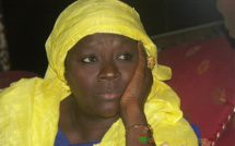 Vidéo: Accusée d'avoir détourné 1.150.000 FCfa, la cantatrice Soda Mama Fall très en colère solde ses comptes sur le plateau de la 2stv