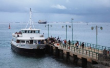 Traversée Dakar-Gorée : La chaloupe tombe en panne en pleine mer, avec plus de 200 passagers bloqués