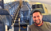 Un avion et seulement deux passagers à bord