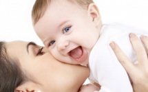 Attention! Un bébé décède après un simple bisou...