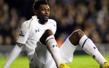 Après avoir traité sa mère de sorcière, Adebayor vilipende les membres de sa famille