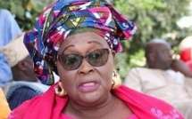 Nomination de Fatou Sarr, présidente des femmes du Pds Woré Sarr tourne le dos à Wade
