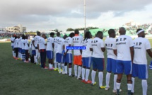 35 photos - Revivez en images le "choc" entre Rappeurs et Mbalaxmen