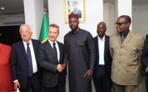 Primature: Le Premier ministre Ousmane Sonko a reçu Ahmet Çalik, le président de Çalik Holding, ce samedi