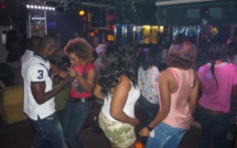 Côte d’Ivoire: les femmes vendues aux enchères dans une boite de nuit !