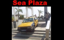 C’est vraiment le code de la déroute au Sénégal…Un autre taxi sur des escaliers à l’hôtel Sea Plaza