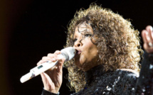 Whit­ney Hous­ton, bien­tôt parmi nous