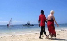 Saly: Une vieille toubab s’évanouit lors de ses ébats avec un jeune sénégalais