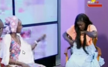 Vidéo: Thiaba de Walf TV se fait agresser en direct par son invitée, qui l'accuse... Regardez