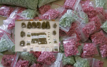 Coup de filet de l’OCTRIS à Ouakam : Trois trafiquants interpellés avec de la drogue et plus d’un demi-million de francs Cfa