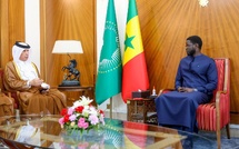 Diplomatie : Le Président Diomaye Faye reçoit le Secrétaire d’État qatari aux Affaires étrangères