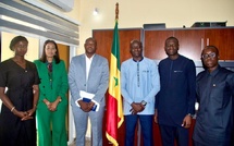 Abass Fall, ministre du Travail, de l’Emploi et des Relations avec les Institutions, a reçu le directeur du Centre National de Qualification Professionnelle et son équipe