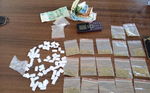 Marché Castors : La Brigade des Stupéfiants démantèle un réseau de kush, un dealer arrêté en flagrant délit de distribution