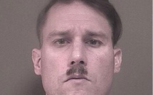 Un suprématiste blanc, "sosie" d’Hitler arrêté