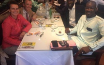 Un agréable déjeuner avec le consul général de la France au Sénégal, Olivier Serot Almeras et sa femme Irene.