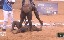 Lamb : Sa Thiès devient le 9e Roi des Arènes après sa victoire éclair sur Modou Lô
