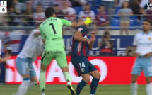 Espagne : un gardien pète les plombs et assène un coup de poing en plein match