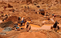 Kédougou : Afrigold dénonce l’occupation illégale de son site par des orpailleurs étrangers