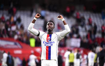 Ligue 1 : Moussa Niakhaté dans le onze type de la saison de L’Équipe