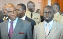 Centenaire du Président Abdoulaye Wade  En haute altitude avec Wade : carnets d'un discret conseiller  (Ahmed Karim Cissé, ancien conseiller du Président de la République)