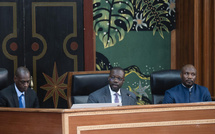 Crise politique à l’Assemblée : le FDR réclame le départ d’Ousmane Sonko du Parlement