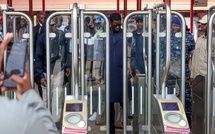 Diomaye Faye inaugure une usine textile et lance les travaux de la gare de Sébikotane